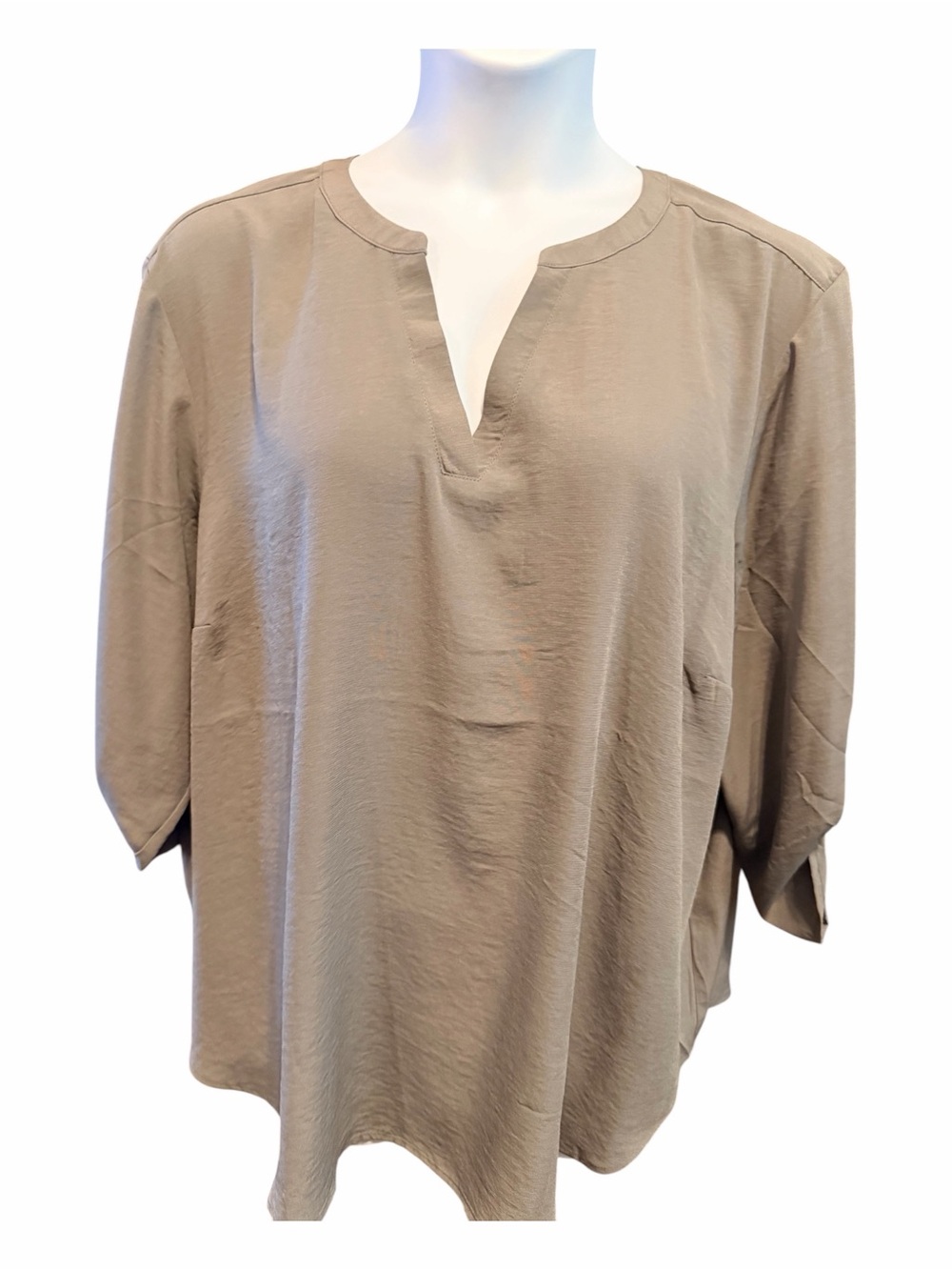 Women’s army green Split-Neck Shirt